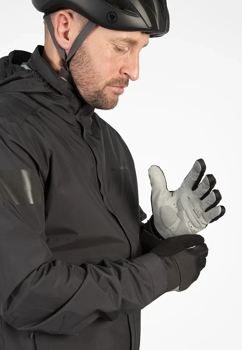 Endura Windchill Gloves in Black-1