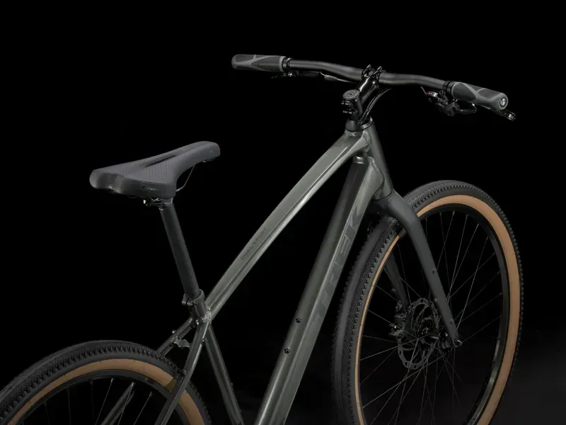 Trek Dual Sport 2 Hybrid Bike in Lithium Grey-2