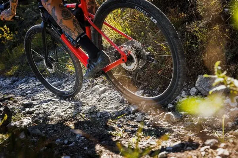 DT Swiss GRC 1400 DiCUT DB 30 12x100mm 700c Front Wheel in Black-4