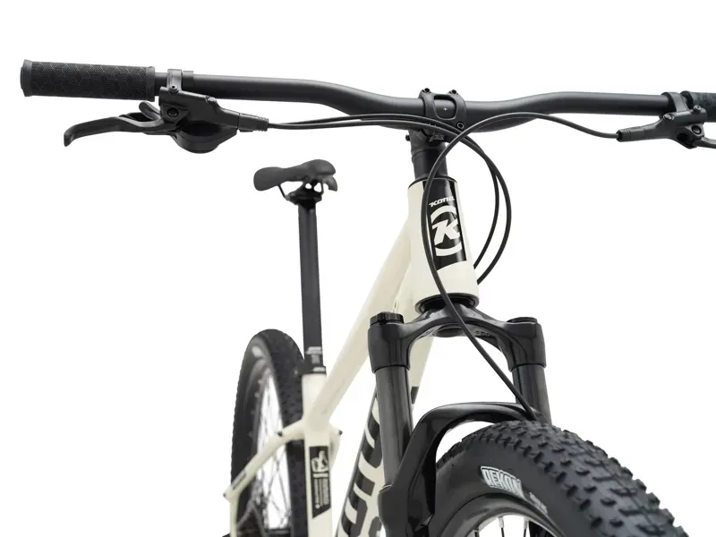 Kona Cinder Cone Hardtail Mountain Bike in Gloss Bone-4