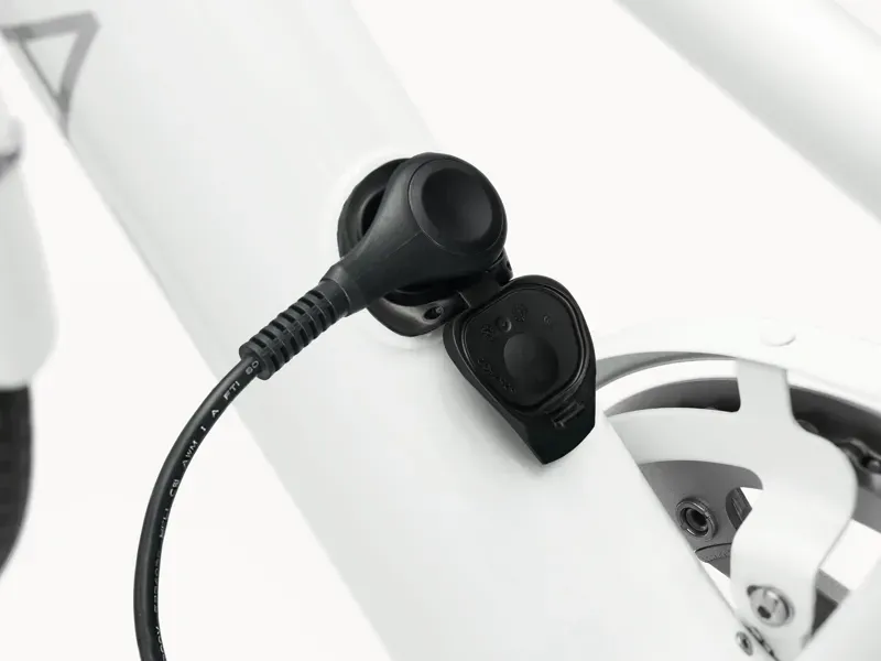 Loft Go 7D EQ Step-Thru Electric Bike in Stardust-6