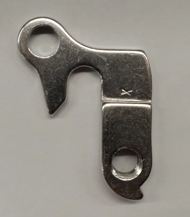 Trek Kids' MT Series 135mm Q/R Rear Derailleur Hanger in Silver-1