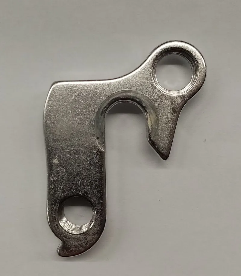 Trek Kids' MT Series 135mm Q/R Rear Derailleur Hanger in Silver-2