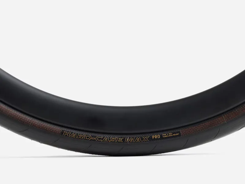 Bontrager Tyre Hard-Case Max Pro 700x32c -2
