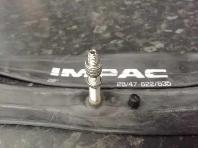 Impac DV28 Inner Tube 700x28-47c Woods/Dunlop-2