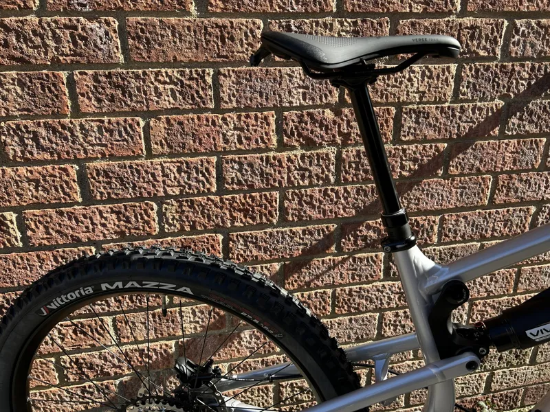 Nukeproof Mega Alloy 297 Custom Enduro Bike in Silver/Black-3