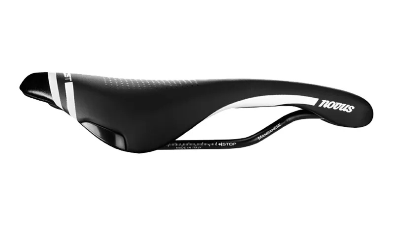 Selle Italia Novus Boost TM SuperFlow Saddle Black L3-1