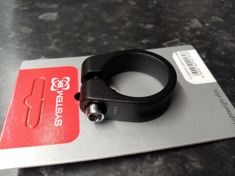 System EX 34.9mm Seatpost Clamp in Black-1