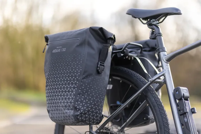 Oxford Aqua V 32 Double Pannier Bag in Black-9