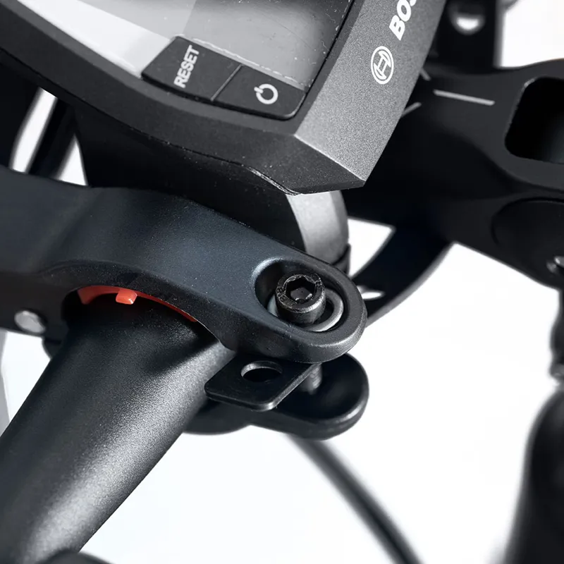 Oxford Quick Release E-Bike Basket Handlebar Bracket in Black-1