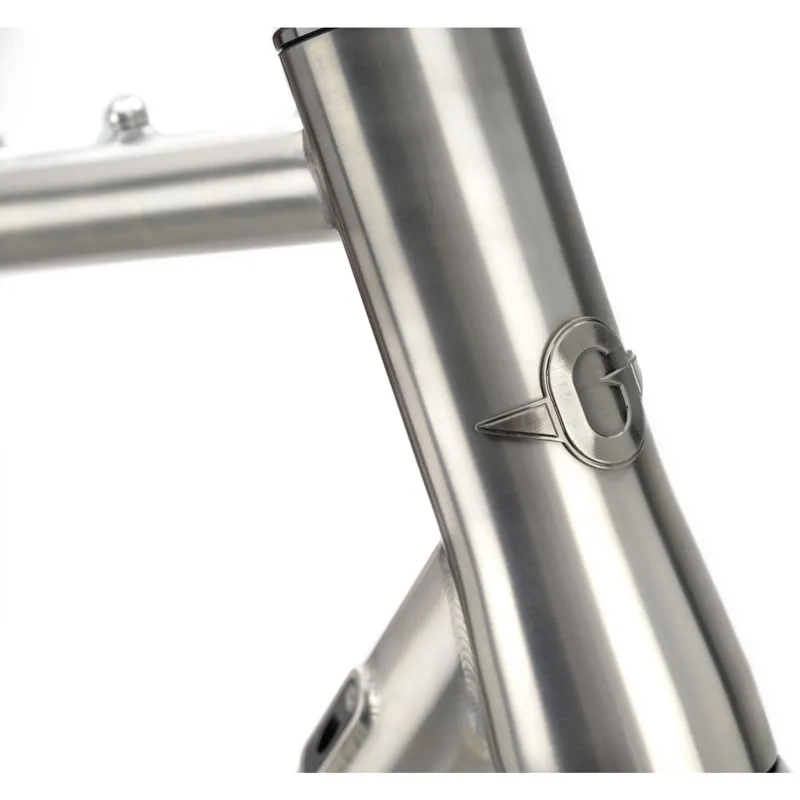 Genesis Croix De Fer Ti Frameset in Luther Van Gloss-3