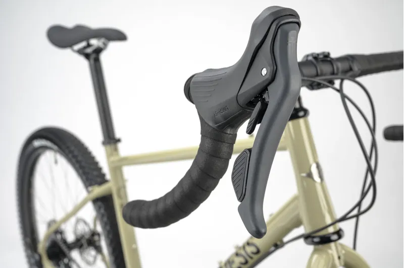 Genesis Vagabond 10 Adventure Bike in Rolling Bones-10