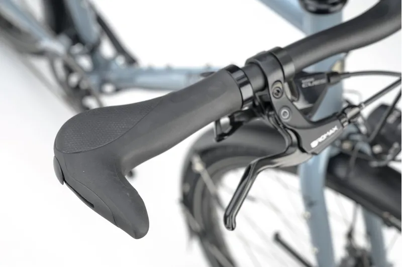 Genesis Tour De Fer 30 Touring Bike in Keith Flint-4