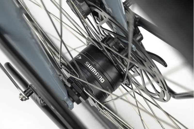 Genesis Tour De Fer 30 Touring Bike in Keith Flint-6