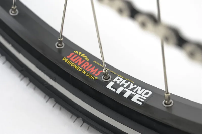 Genesis Tour De Fer 40 Touring Bike in Queen Crimson-8