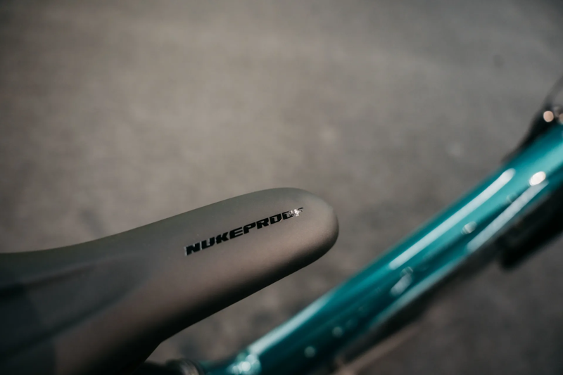 Nukeproof Tracker Pro MTB in Petrol Green-12