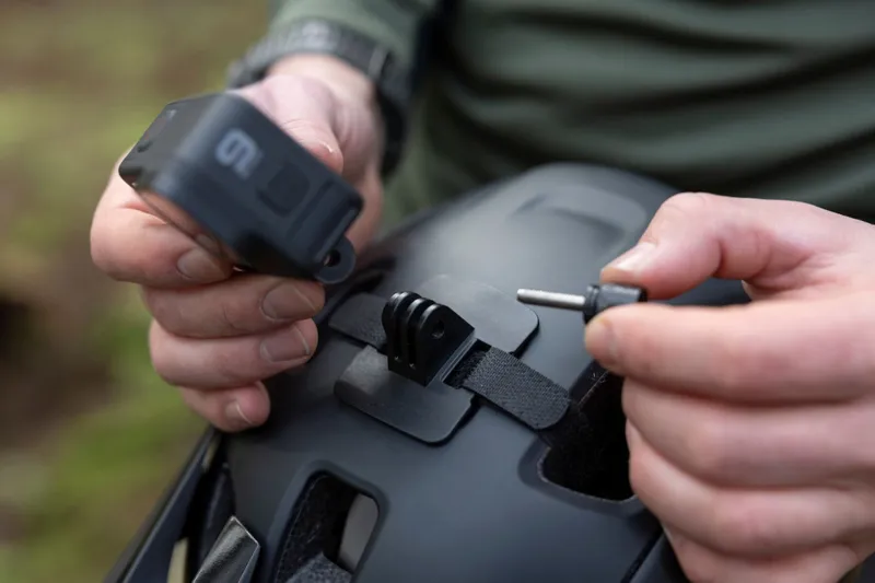 Lazer Jackal KinetiCore Helmet in Dark Blue/Green-12