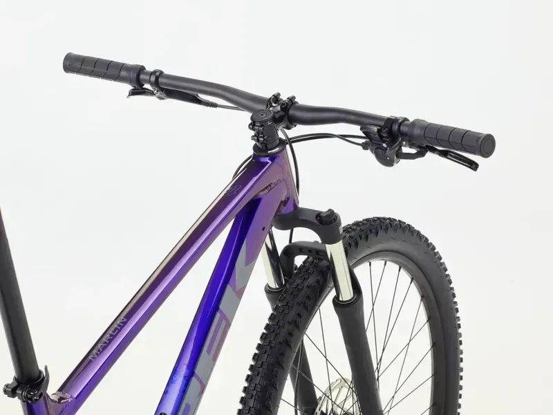 Trek Marlin 4 Gen 3 in Purple Flip/Black Fade-2