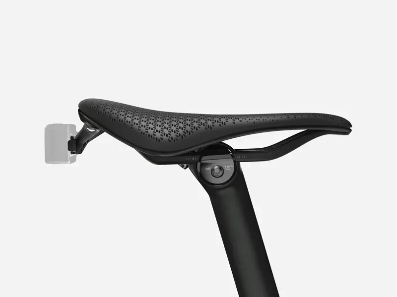 Trek Aeolus RSL AirLoom Saddle 145mm in Black-4