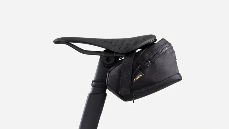 Trek 1.73-2.23L Saddle Bag in Black-1