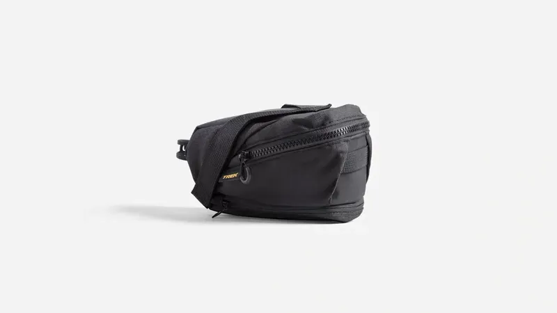 Trek 1.73-2.23L Saddle Bag in Black