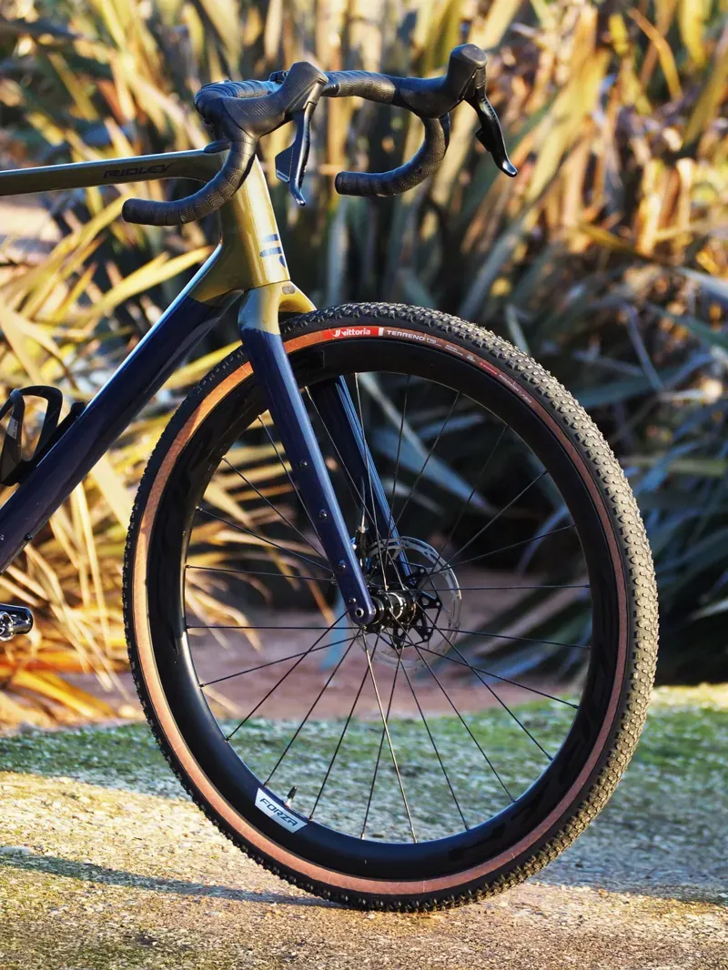 Vittoria Terreno T70 Coarse Loose Gravel Endurance G2.0 Tyre Brown-5