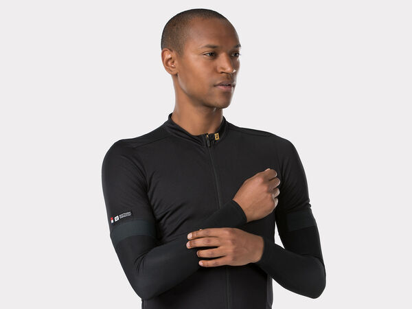 BONTRAGER Thermal Armwarmers click to zoom image