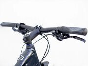 TREK Dual Sport 3 Equipped Stagger click to zoom image